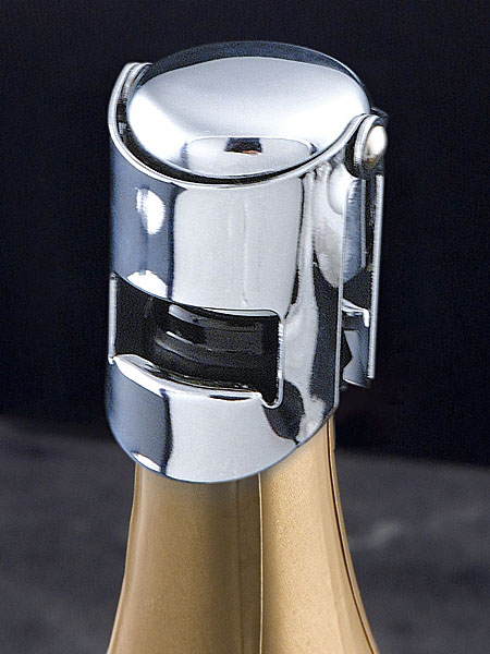 https://www.cuisinstore.com/media/visuels-produits/brandani/bouchon-champagne-chrome-5630.jpg