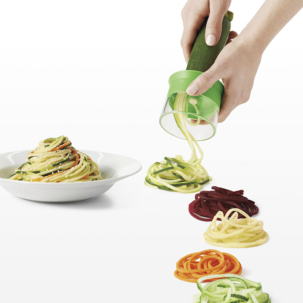 Opinel T-Duo : l'économe qui sculpte des spaghettis de légumes